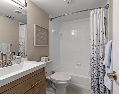 6104 Palma Del Mar Boulevard S - Photo Thumbnail 24