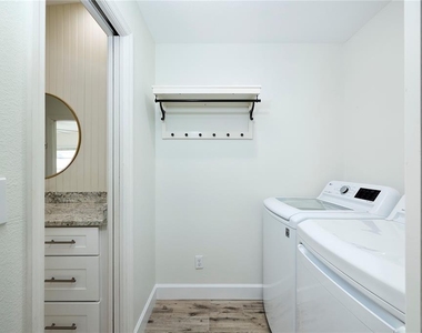 3312 Nakora Drive - Photo Thumbnail 30