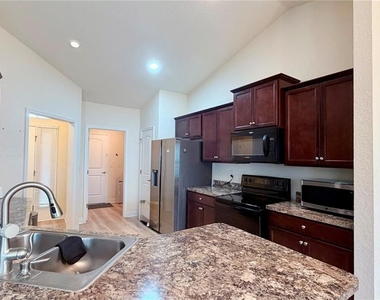 13064 Pirate Lane - Photo Thumbnail 7