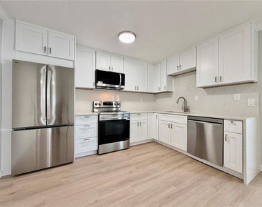 13299 3rd Street E - Photo Thumbnail 4