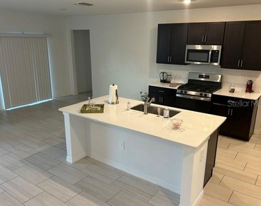 22164 N Calisto Way N - Photo Thumbnail 4