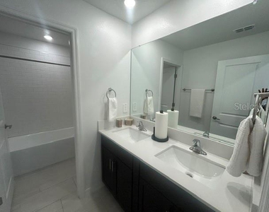 22164 N Calisto Way N - Photo Thumbnail 14