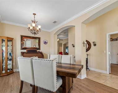 8040 57th Street N - Photo Thumbnail 15