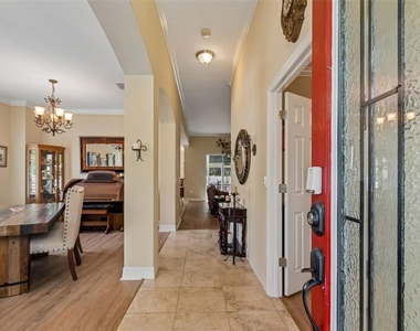 8040 57th Street N - Photo Thumbnail 10
