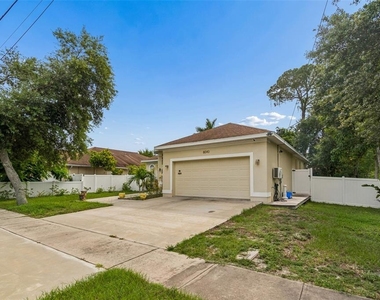 8040 57th Street N - Photo Thumbnail 1