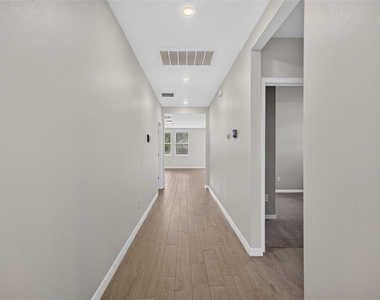 3087 Forrest Plum Court - Photo Thumbnail 5