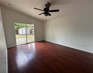 809 W Hiawatha Street - Photo Thumbnail 10