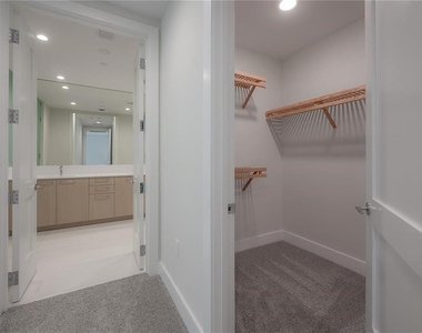 275 1st Avenue S - Photo Thumbnail 32