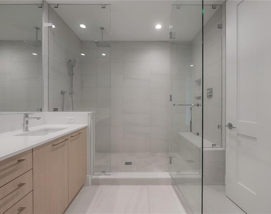 275 1st Avenue S - Photo Thumbnail 36