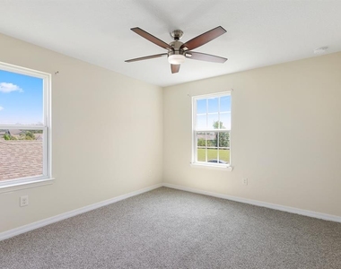 13441 Palmera Vista Drive - Photo Thumbnail 33