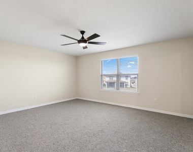 13441 Palmera Vista Drive - Photo Thumbnail 20