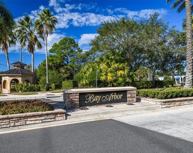 353 Bay Arbor - Photo Thumbnail 28