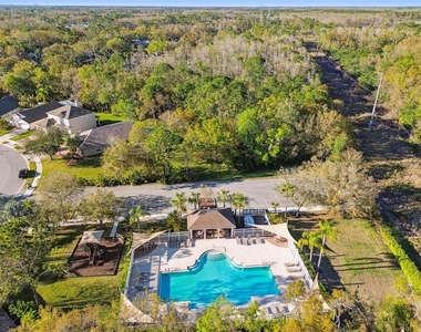 353 Bay Arbor - Photo Thumbnail 26