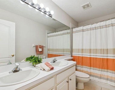 353 Bay Arbor - Photo Thumbnail 14