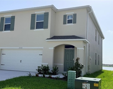 2066 Walnut Creek Drive - Photo Thumbnail 2