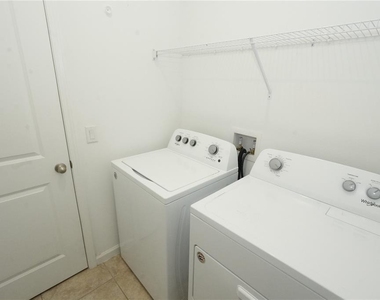 3552 Patron Avenue - Photo Thumbnail 12