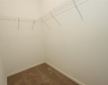 3552 Patron Avenue - Photo Thumbnail 8