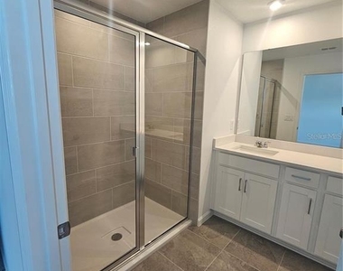 11459 Sunsail Avenue - Photo Thumbnail 21