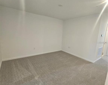 11459 Sunsail Avenue - Photo Thumbnail 23