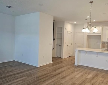11459 Sunsail Avenue - Photo Thumbnail 5