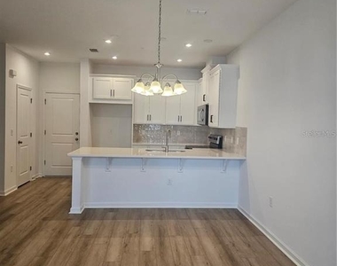 11459 Sunsail Avenue - Photo Thumbnail 7