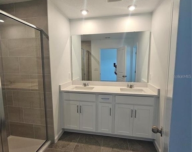 11459 Sunsail Avenue - Photo Thumbnail 20