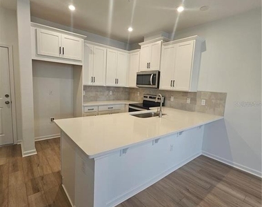 11459 Sunsail Avenue - Photo Thumbnail 31