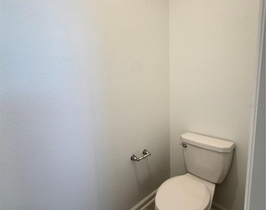 6017 Wellbeing Way - Photo Thumbnail 37