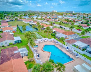 232 Northshore Drive - Photo Thumbnail 40