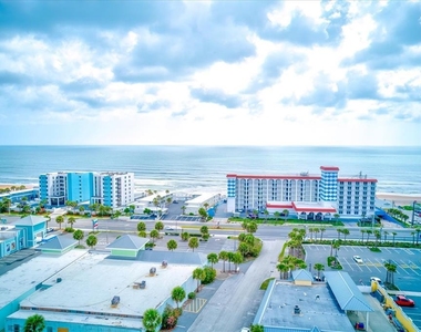 232 Northshore Drive - Photo Thumbnail 36