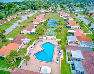 232 Northshore Drive - Photo Thumbnail 42
