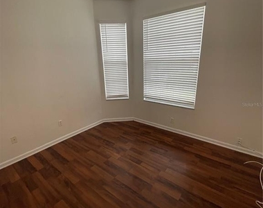 13536 Turtle Marsh Loop - Photo Thumbnail 11