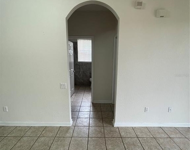 13536 Turtle Marsh Loop - Photo Thumbnail 10