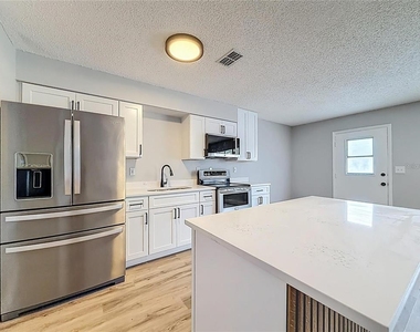 8940 Se 88th Street - Photo Thumbnail 5