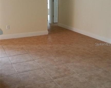 503 Pine Bark Court - Photo Thumbnail 2