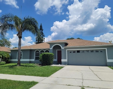 503 Pine Bark Court - Photo Thumbnail 32