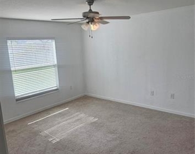 240 Solis Drive - Photo Thumbnail 18