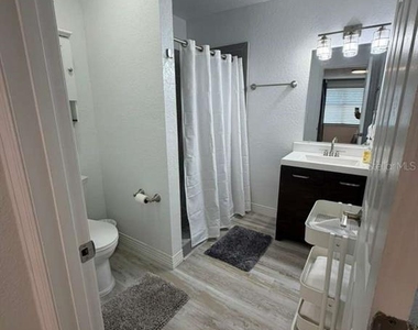 4714 W Lawn Avenue - Photo Thumbnail 15
