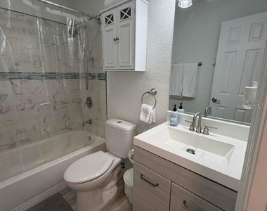 4714 W Lawn Avenue - Photo Thumbnail 14