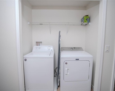 9734 Tiramasu Trail - Photo Thumbnail 36