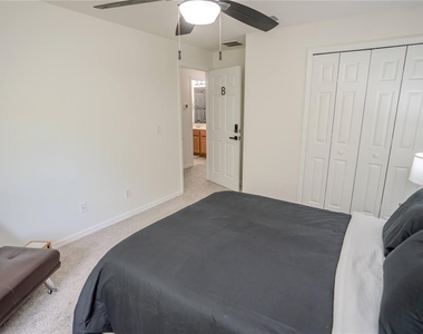 9734 Tiramasu Trail - Photo Thumbnail 29