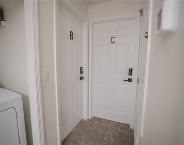 9734 Tiramasu Trail - Photo Thumbnail 35