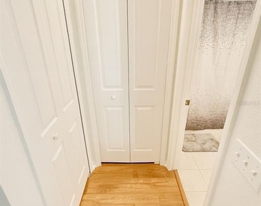 438 Monroe Circle - Photo Thumbnail 14