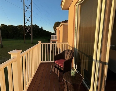 438 Monroe Circle - Photo Thumbnail 8