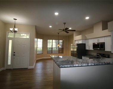 18965 Sw 98th Place - Photo Thumbnail 4