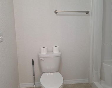 5436 Nw 60th Terrace - Photo Thumbnail 17