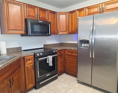 5436 Nw 60th Terrace - Photo Thumbnail 10