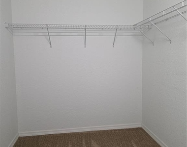 5436 Nw 60th Terrace - Photo Thumbnail 19