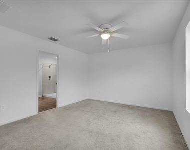4637 Sw 84th Street Road - Photo Thumbnail 16