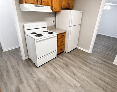 420-420 Mills Street - Photo Thumbnail 4